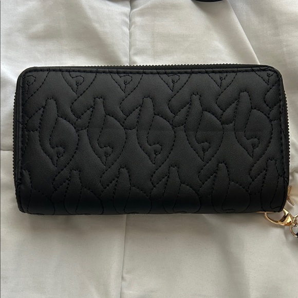 Baby phat wallet and vintage sunglasses - Picture 4 of 14